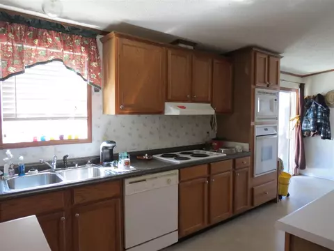 3300 Nctr Rd, Redfield, AR 72132 photo 8