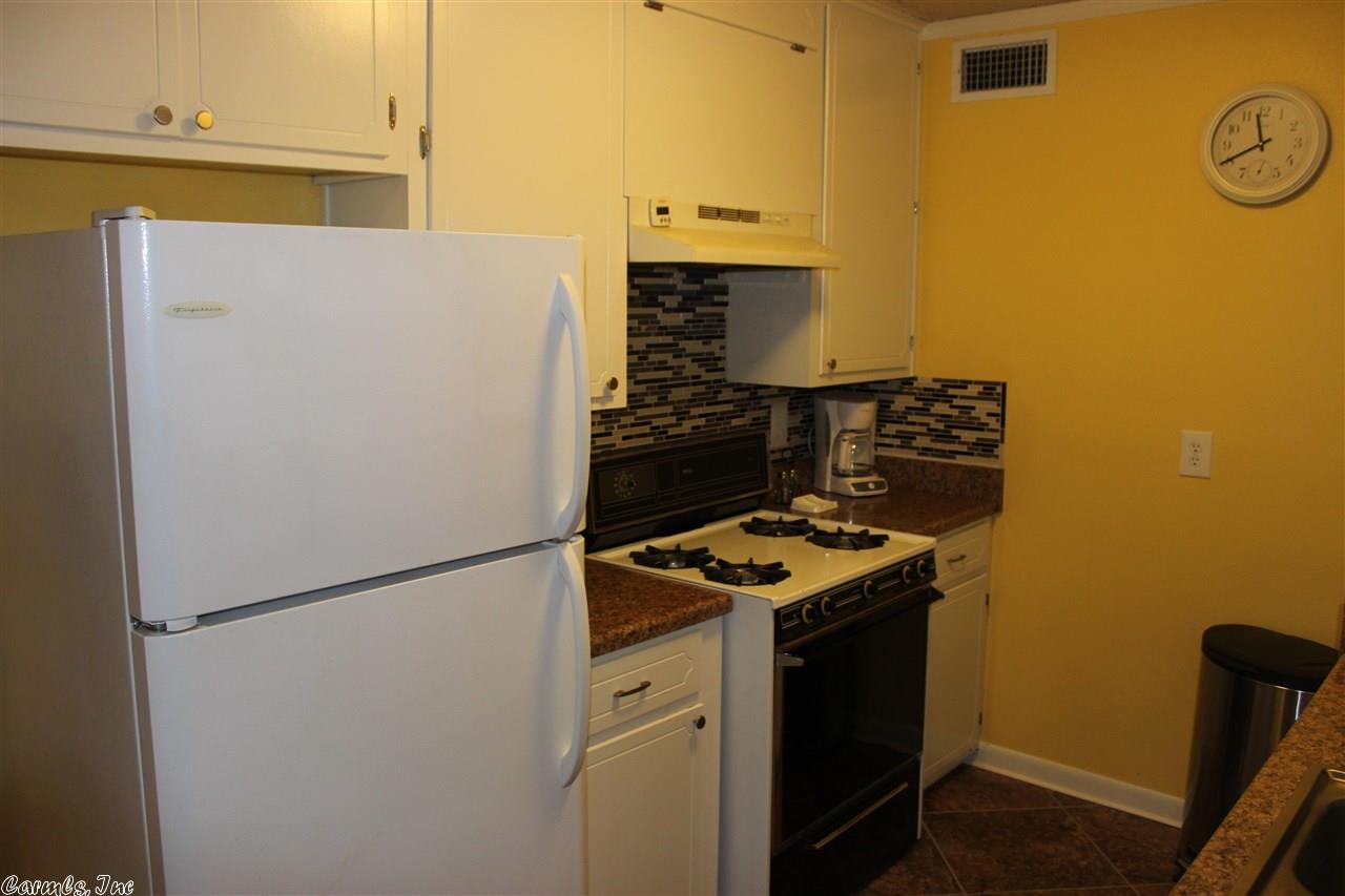 9406 Mckevin Rd, Pine Bluff, AR 71603 photo 6
