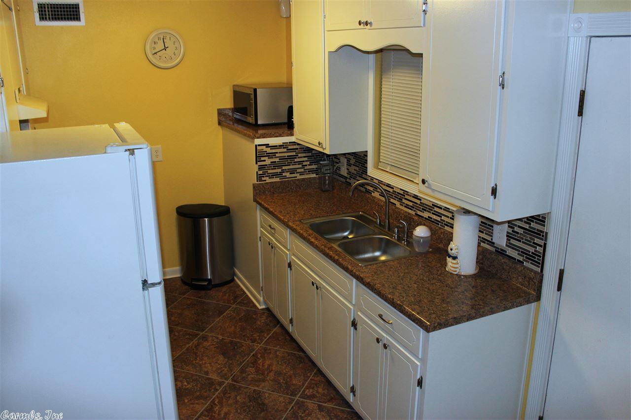 9406 Mckevin Rd, Pine Bluff, AR 71603 photo 7