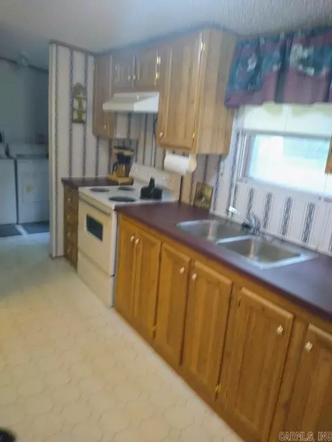 403 Danley, Paris, AR 72855 photo 8