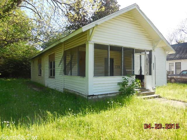 1404 W 17 Ave, Pine Bluff, AR 71603 photo 1