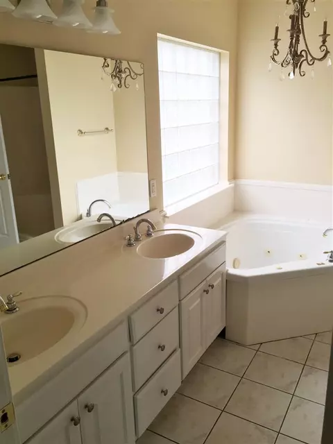 115 Aikman Pass, Conway, AR 72034 photo 3