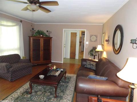 200 Railroad, Cooter, MO 63839 photo 3