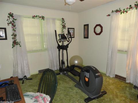 200 Railroad, Cooter, MO 63839 photo 16