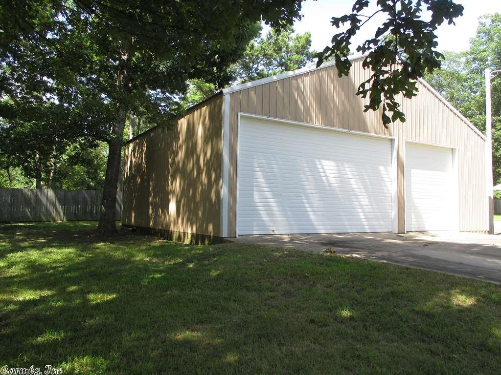2107 Edwards, Mena, AR 71953 photo 3