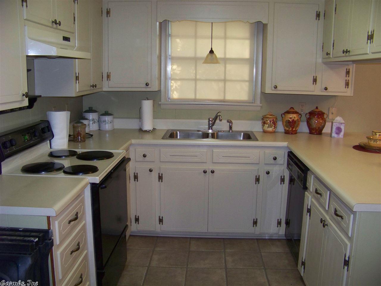 2345 Mchenry Cir, Malvern, AR 72104 photo 8