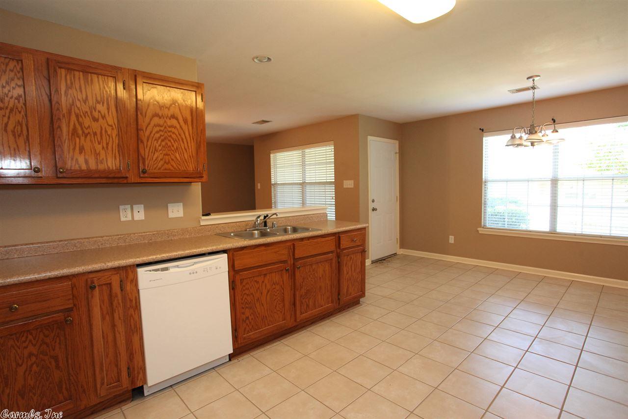 305 Cheshire, Benton, AR 72015 photo 11