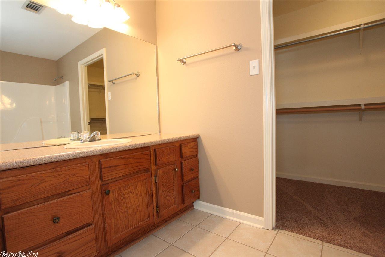 305 Cheshire, Benton, AR 72015 photo 17