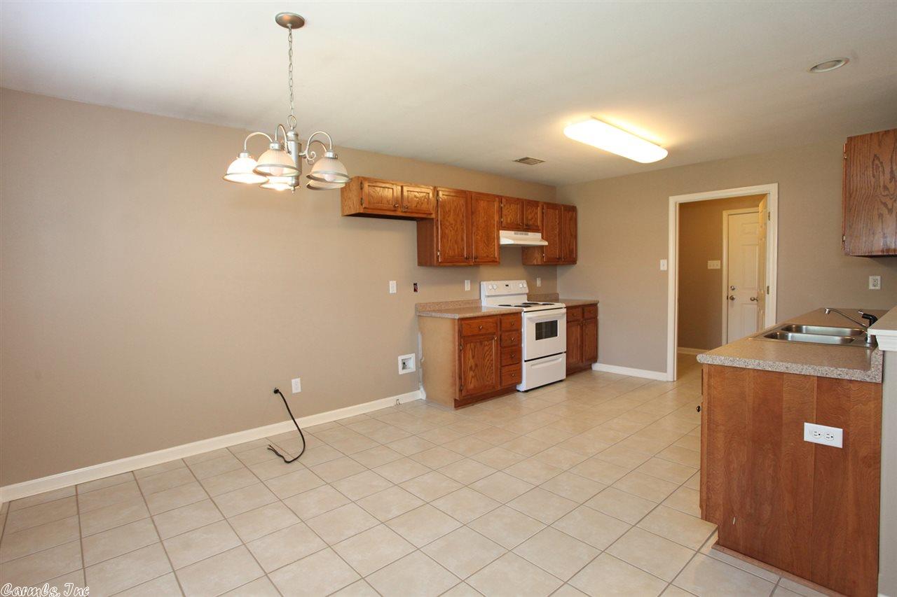 305 Cheshire, Benton, AR 72015 photo 10