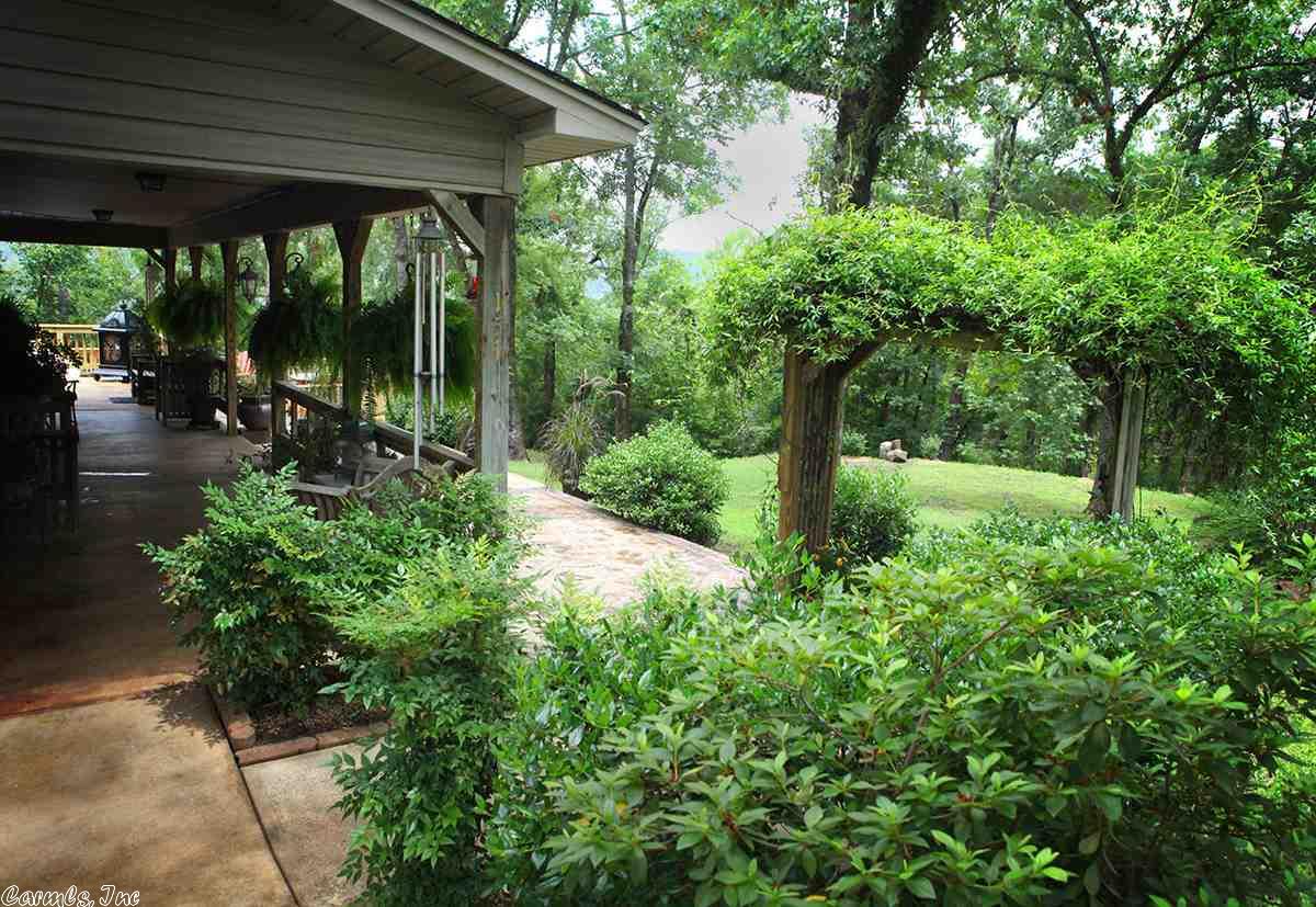 151 Southridge, De Queen, AR 71832 photo 1