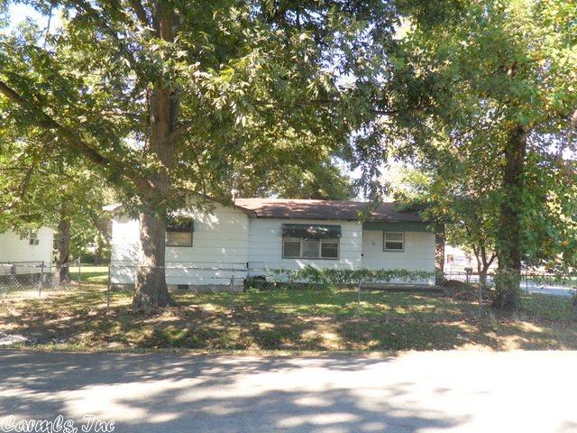 119 Bates St, Steele, MO 63877 photo 1