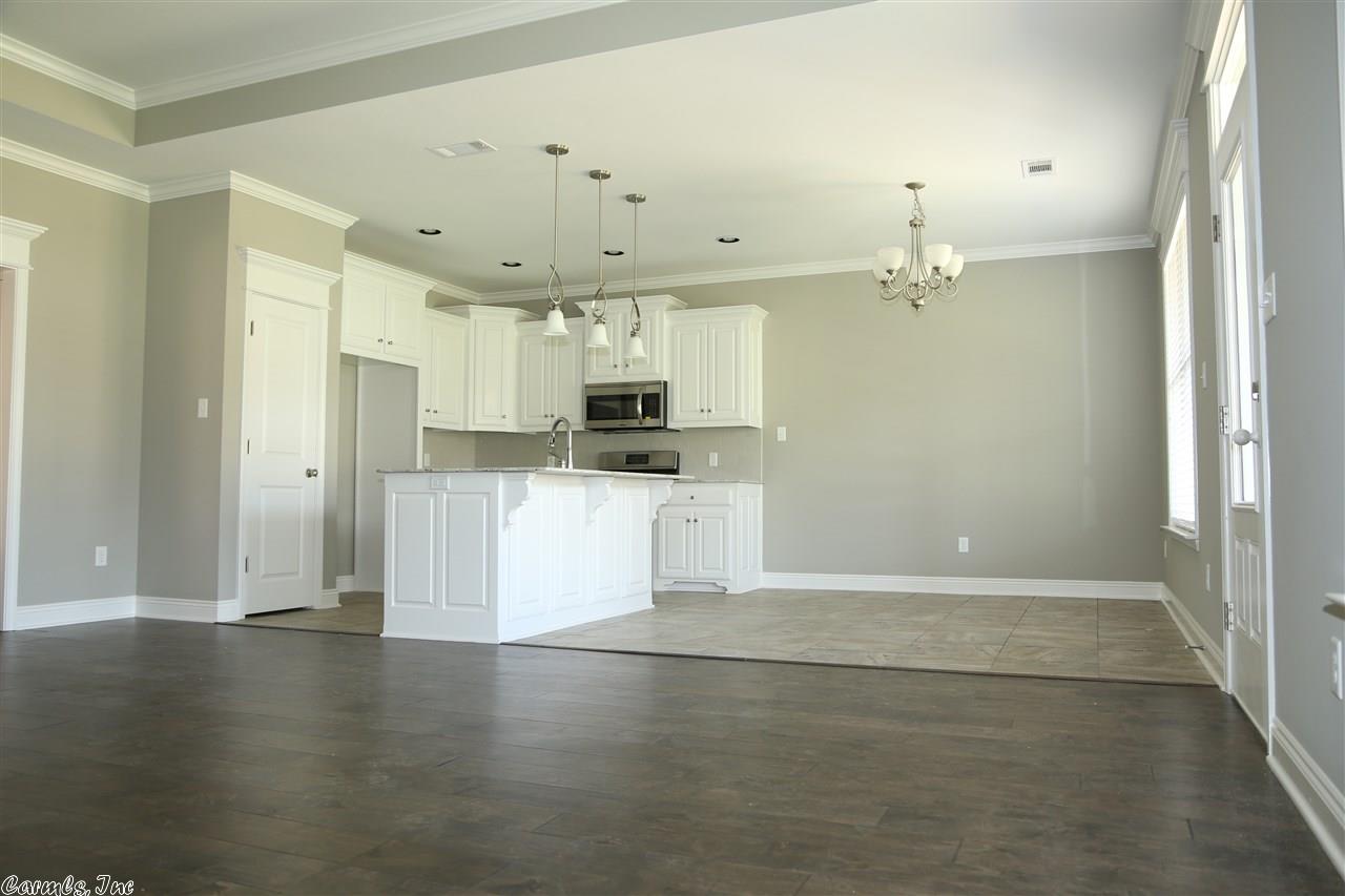 312 Prospect Park Loop, Bryant, AR 72022 photo 4