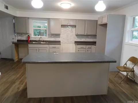 203 S Pine St, Rector, AR 72461 photo 10