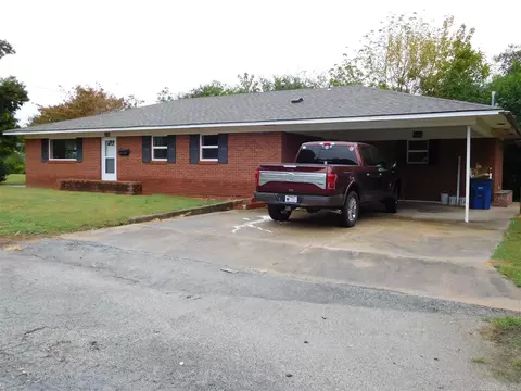 203 S Pine St, Rector, AR 72461 photo 1