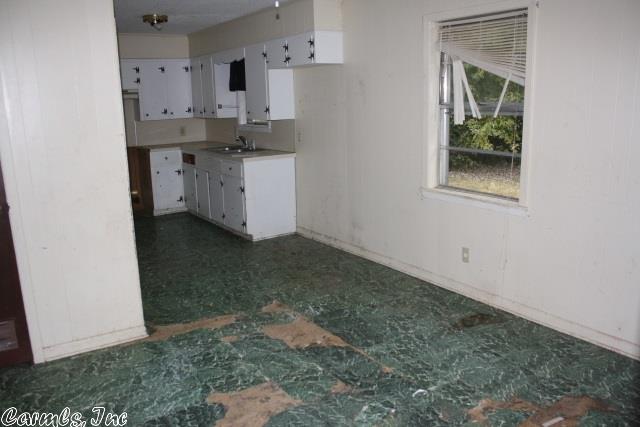 721 E Center St, Beebe, AR 72012 photo 7