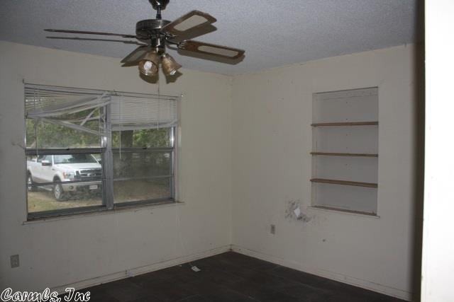 721 E Center St, Beebe, AR 72012 photo 4