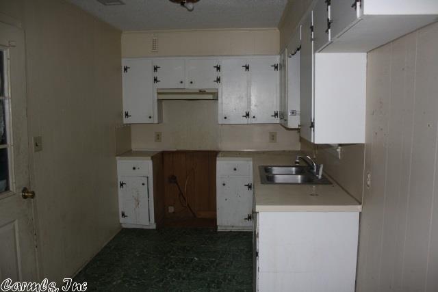 721 E Center St, Beebe, AR 72012 photo 6