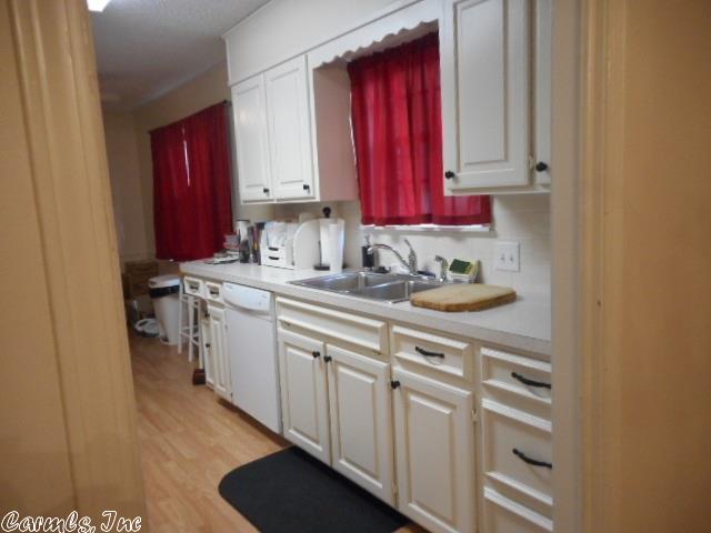2211 Richmond, Pine Bluff, AR 71603 photo 3