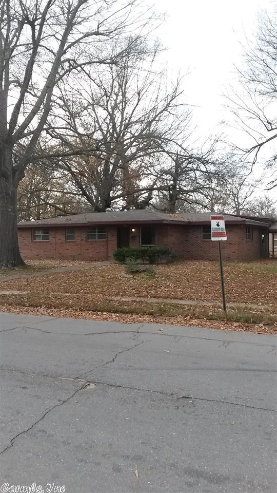 3101 Violet Dr, Pine Bluff, AR 71603 photo 1
