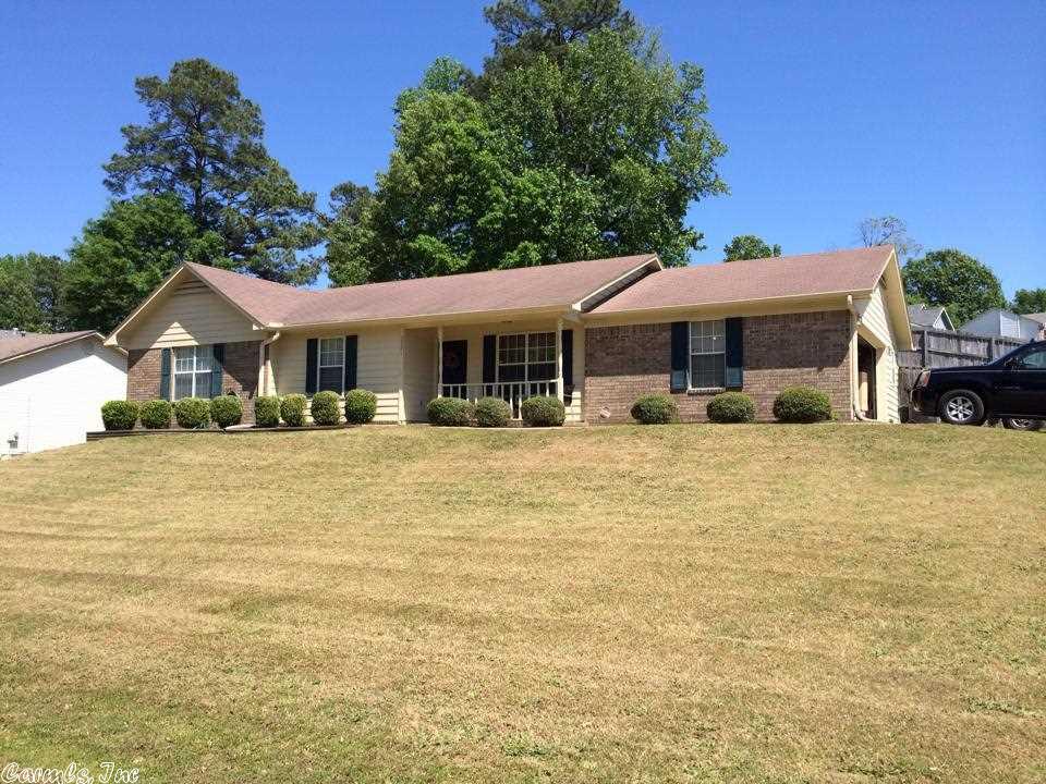 2201 Cherry Crossing Dr, Benton, AR 72015 photo 1