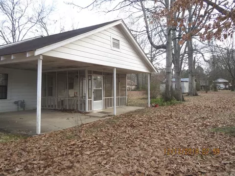101 Allis St, Warren, AR 71671 photo 2
