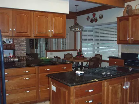 731 Peacock, Ashdown, AR 71822 photo 3