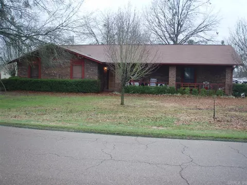 715 S Locust, Ashdown, AR 71822 photo 1