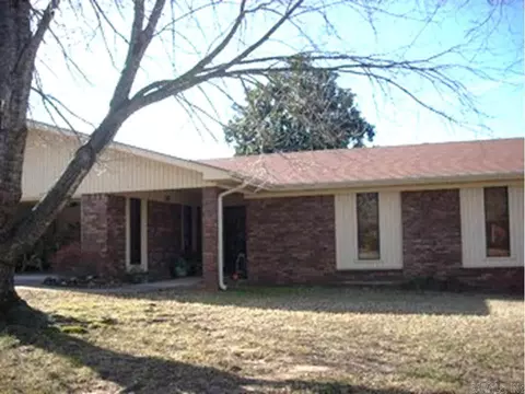 301 N 27th St, Ozark, AR 72949 photo 2