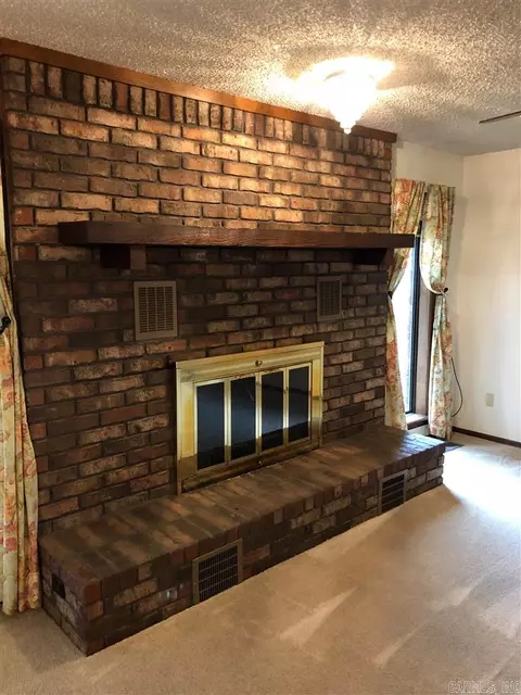 301 N 27th St, Ozark, AR 72949 photo 9