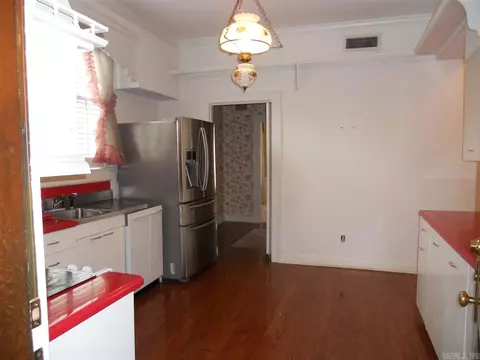 320 S Main St, Warren, AR 71671 photo 17
