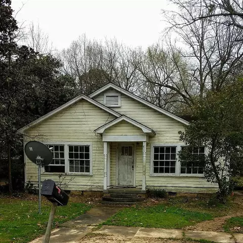 409 E 13th St, Hope, AR 71801 photo 1