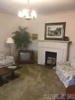548 Sharp, Camden, AR 71701 photo 3