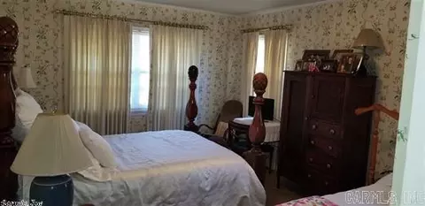 406 E Cedar St, Warren, AR 71671 photo 8