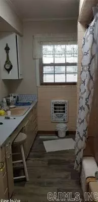 406 E Cedar St, Warren, AR 71671 photo 15