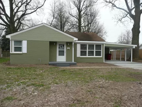 203 E Murray Ln, Sikeston, MO 63801 photo 1
