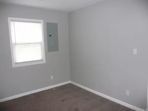 203 E Murray Ln, Sikeston, MO 63801 photo 6