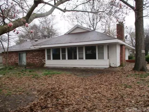 105 W Second St, Gideon, MO 63848 photo 11