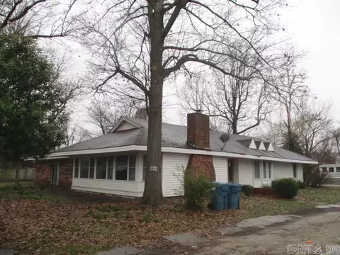 105 W Second St, Gideon, MO 63848 photo 1