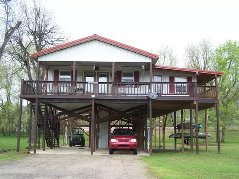28 E Valley Dr, Hardy, AR 72542 photo 3