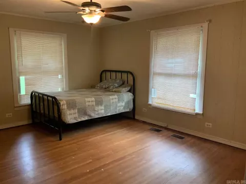 606 E 12th, Smackover, AR 71762 photo 6