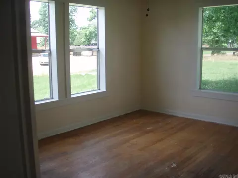 516 S 4th, Foreman, AR 71836 photo 2