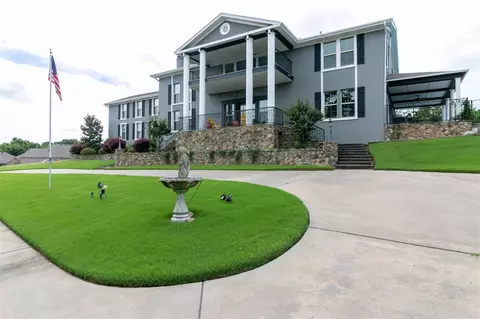 1125 Edinburgh Dr, Conway, AR 72034 photo 1