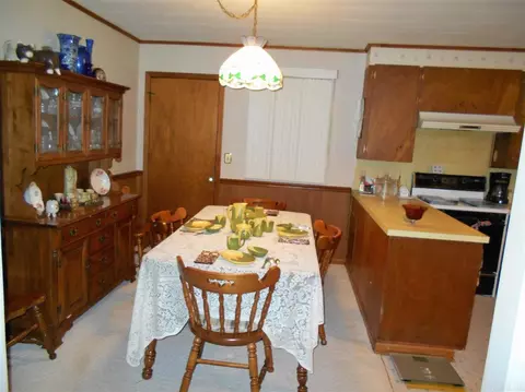 221 S Monroe St, Ashdown, AR 71822 photo 6