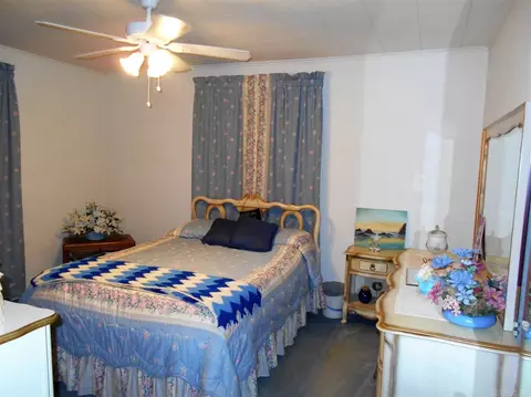 221 S Monroe St, Ashdown, AR 71822 photo 13