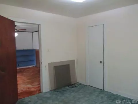 307 S Gideon Ave, Gideon, MO 63848 photo 5