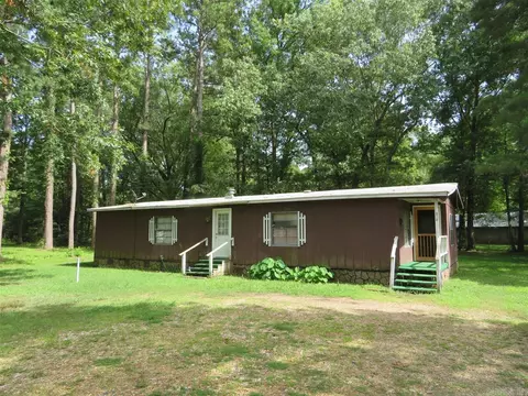 802 Smith St, Gurdon, AR 71743 photo 4