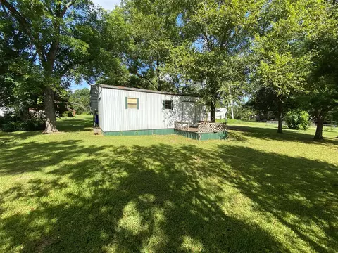 440 W 3rd, Strong, AR 71765 photo 23