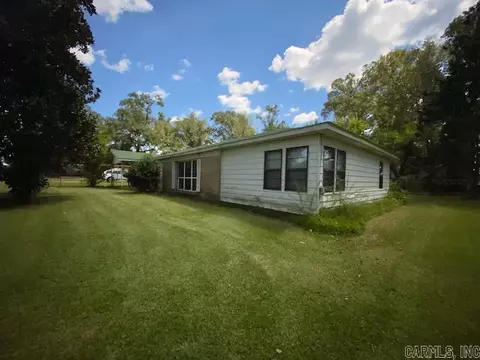 301 E 13th, Smackover, AR 71762 photo 2