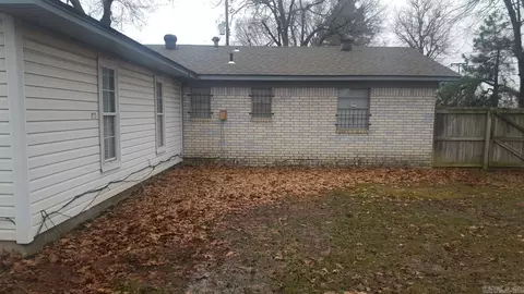 419 E Palm, Lonoke, AR 72086 photo 6