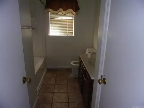 403 E 3rd St, Leachville, AR 72438 photo 12